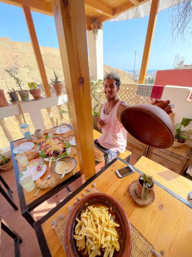 We Surf Morocco Boutique House Vandrehjem Taghazout Eksteriør billede